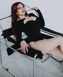 Christina HOT